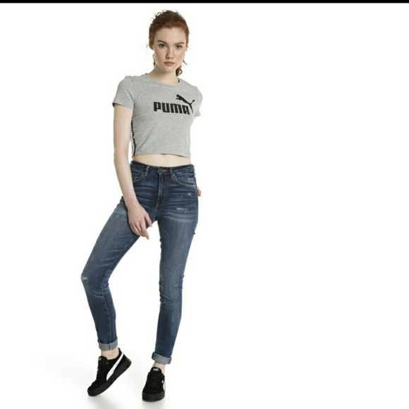 New Women's Puma Tape Pack Logo Cropped Tee - Picture 5 of 5